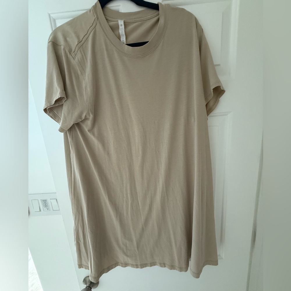 Lululemon Athletica Tan Short Sleeve Dress Tee